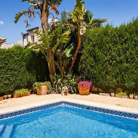Villa With Private Pool *